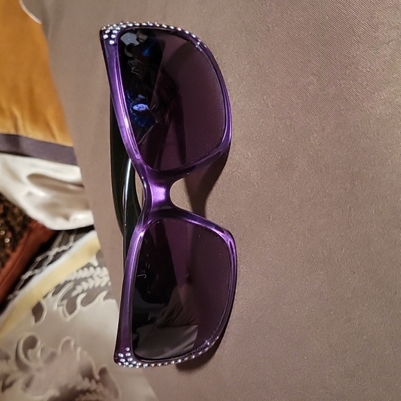 Purple Rhinestone Sunglasses 👓 - Picture 3 of 9